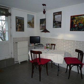 Bed & Breakfast La Campagne A Paris Eksteriør billede
